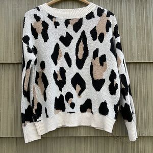 Debut Leopard Print Sweater size small